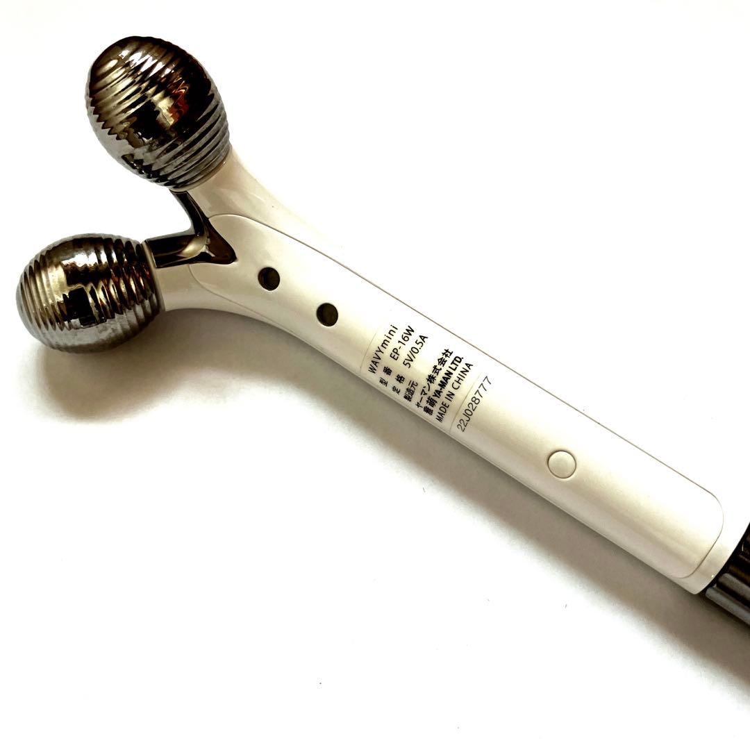 ヤーマンWAVY mi ni 美顔小顔ローラー　EMS