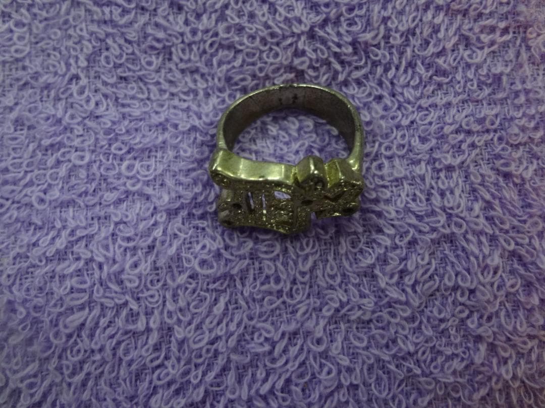 B'z    オリジナルB'zロゴ　　ファッションリング