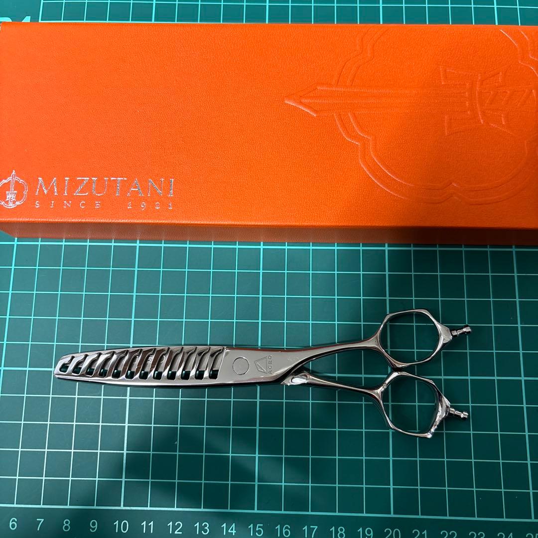 最終値下げMIZUTANI シザーセニングシザーアクロリーフワイドM50