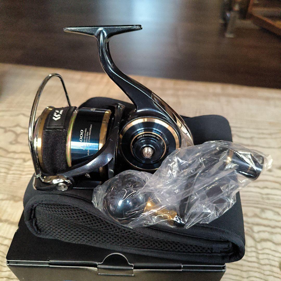 Daiwa ソルティガ18000Pスピニングリール 専用ケース付き