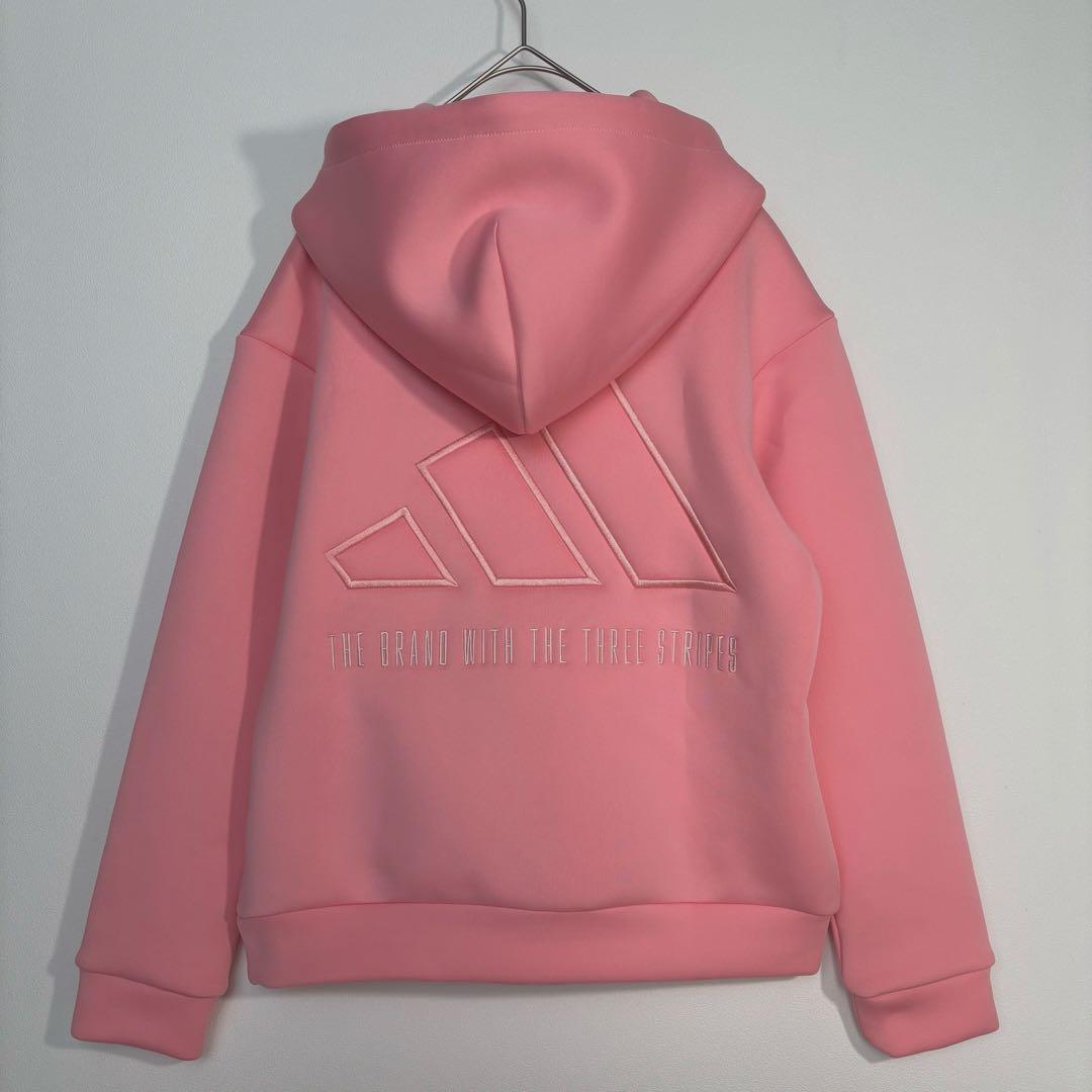 未使用アディダス ゴルフ　ダンボールニットセットアップ　フーディー　スカート