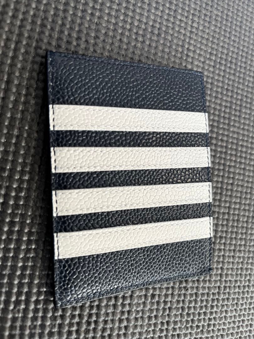 新品　未使用品 トムブラウン THOM BROWNE カードケース