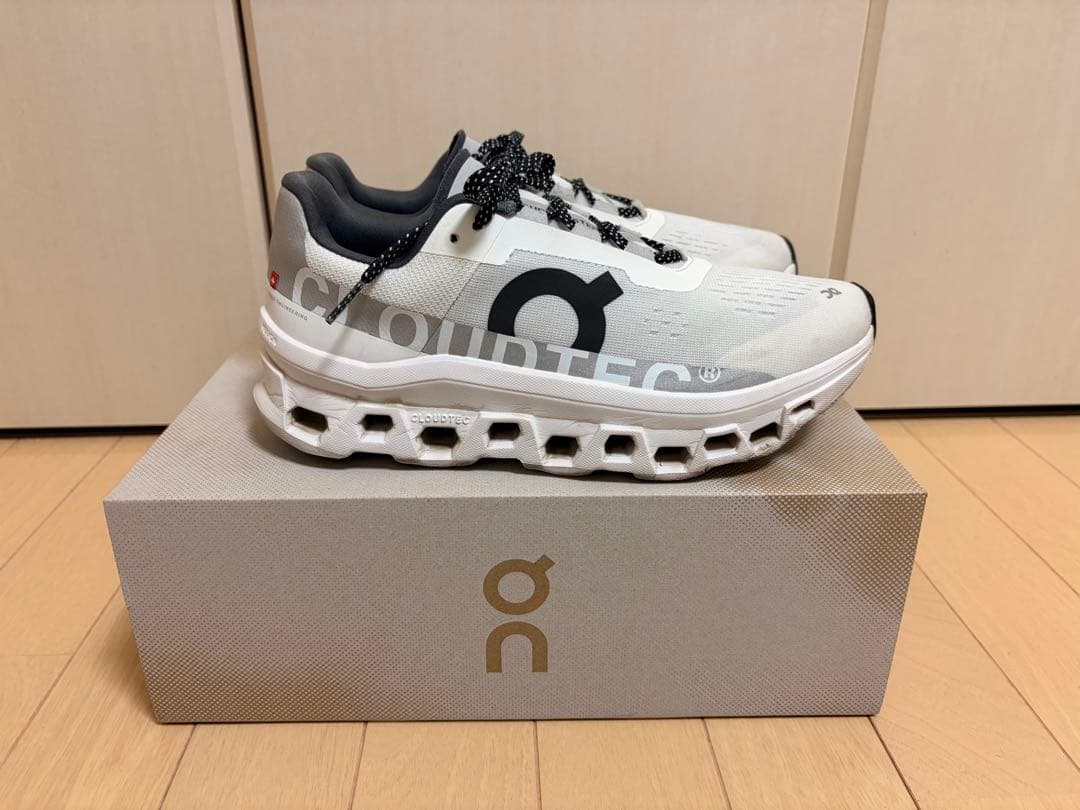 スパイク・シューズ on cloud monster 25.5