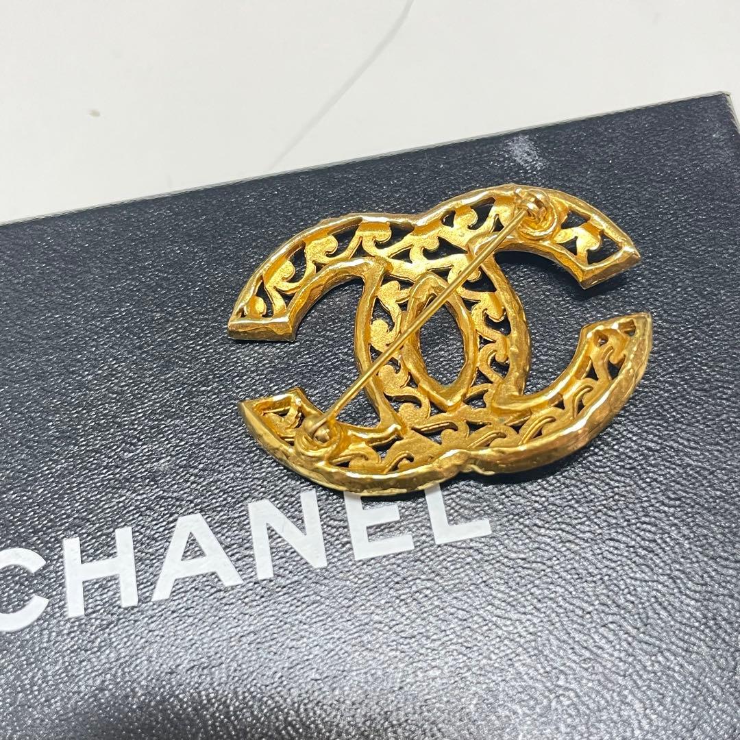 L*e様 CHANEL ヴィンテージ　ゴールド ココマーク　ブローチ