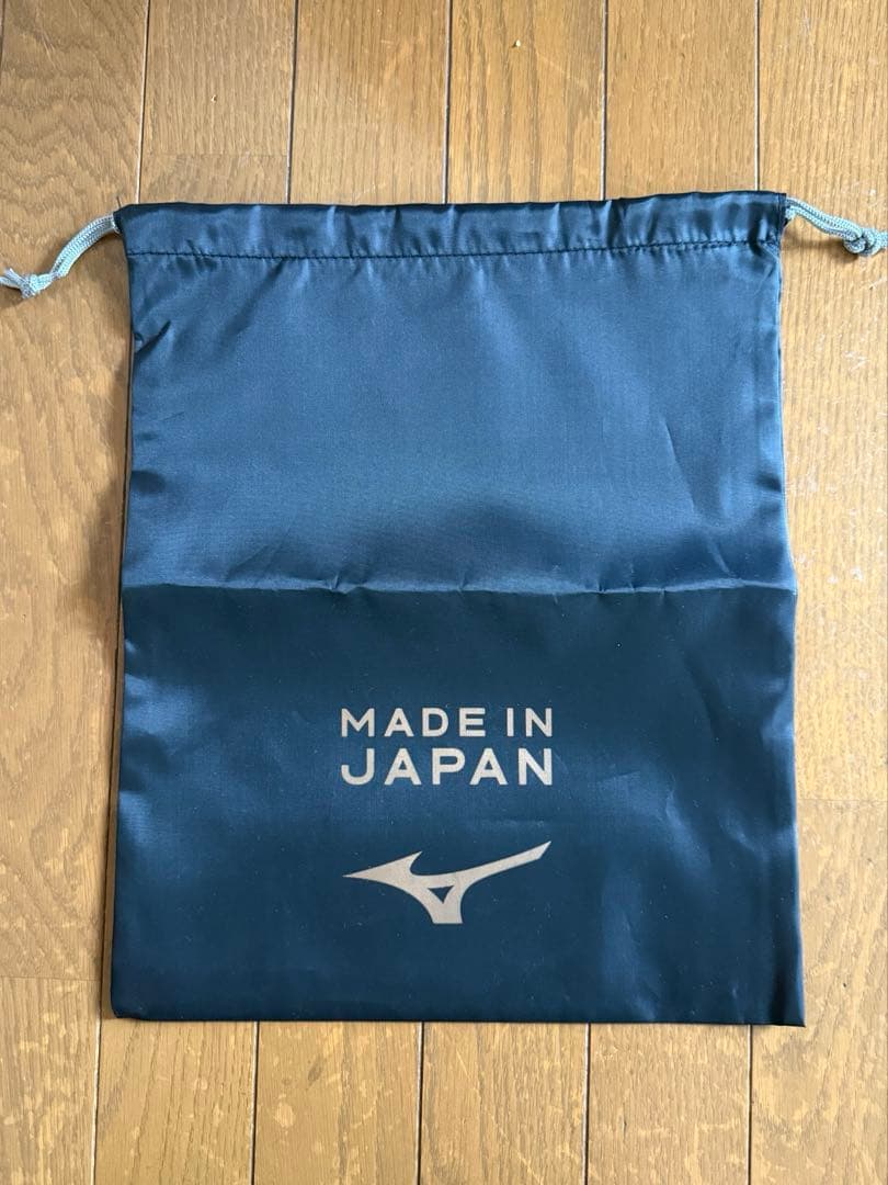 MIZUNO MORELIA II JAPAN ホワイト/ゴールド　25.5cm