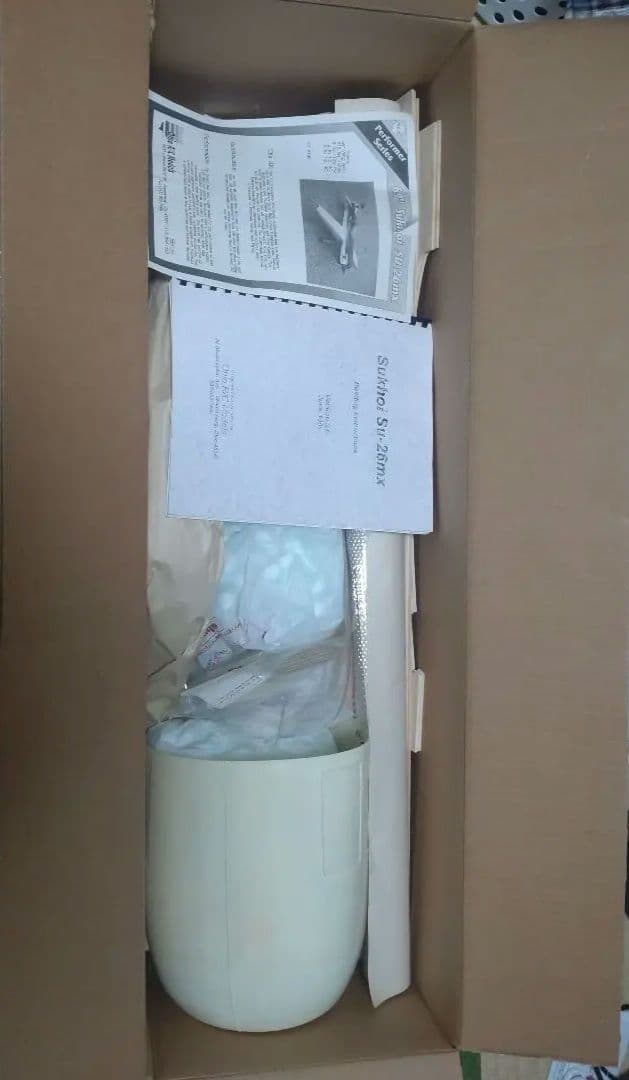 [超希少] ラジコン飛行機 スホイ26 競技用 新品未組み立て