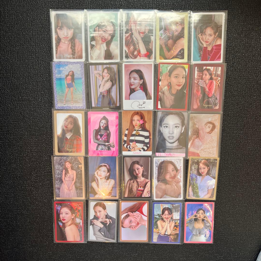 TWICEナヨン　グッズセット　トレカ　缶バッジ