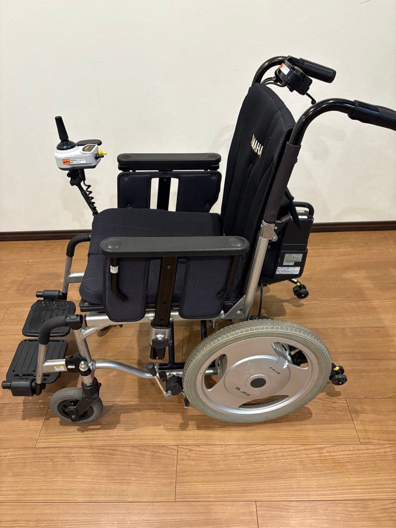YAMAHA. 中古電動車椅子　折りたたみ可能　②