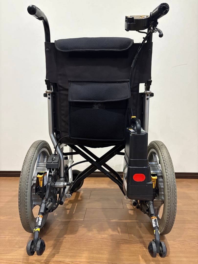 YAMAHA. 中古電動車椅子　折りたたみ可能　②