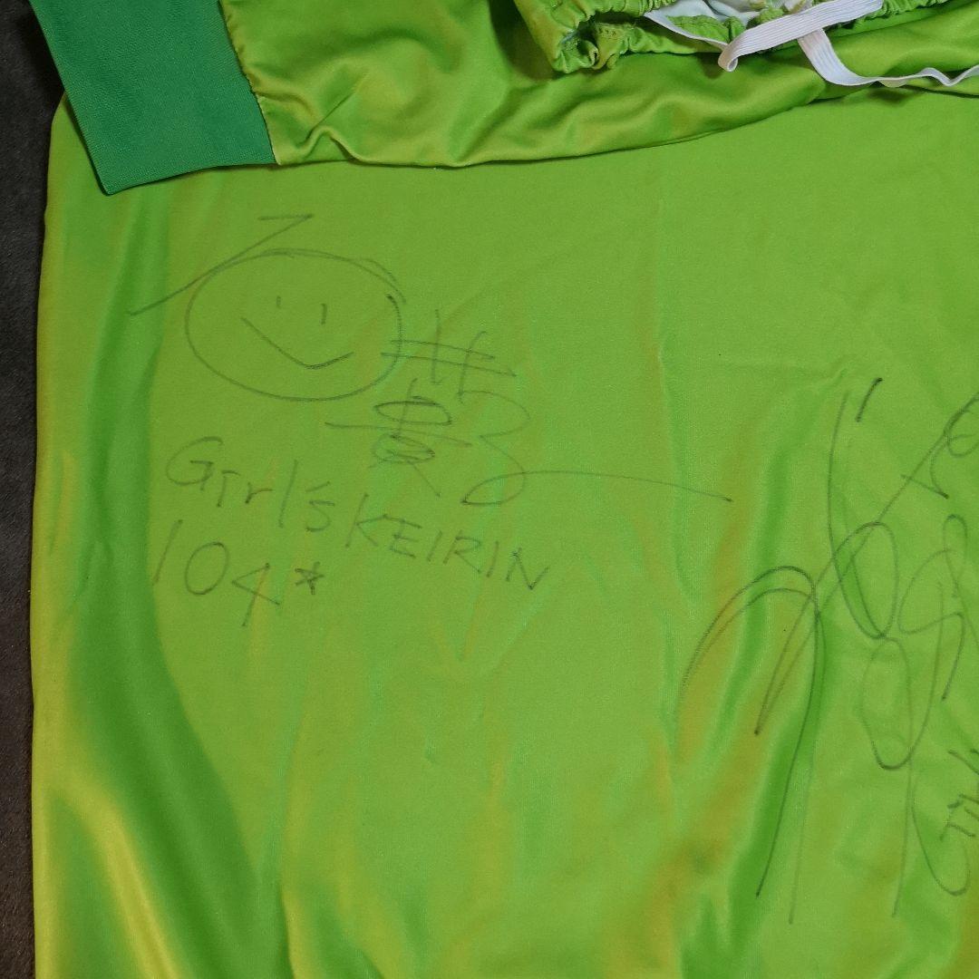 競輪選手　ガールズ競輪　石井寛子　石井貴子　石井姉妹　サイン入りユニフォーム