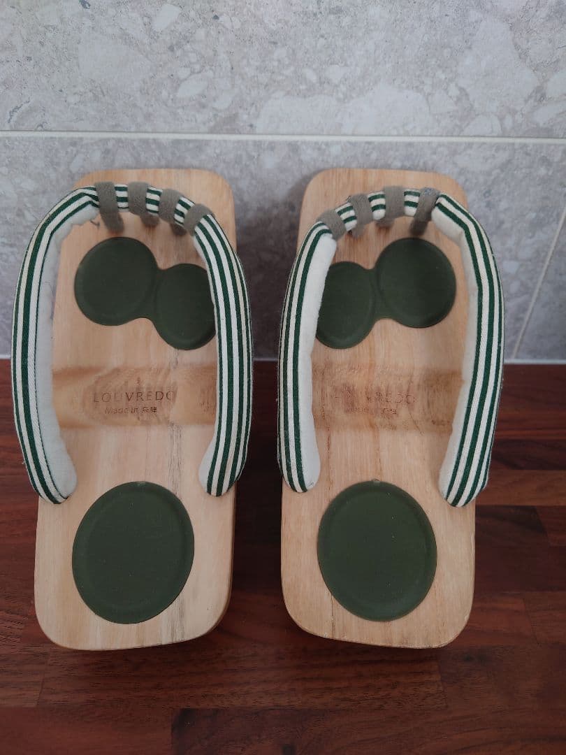 あしゆびひろ下駄　一本歯　LOUVREDO