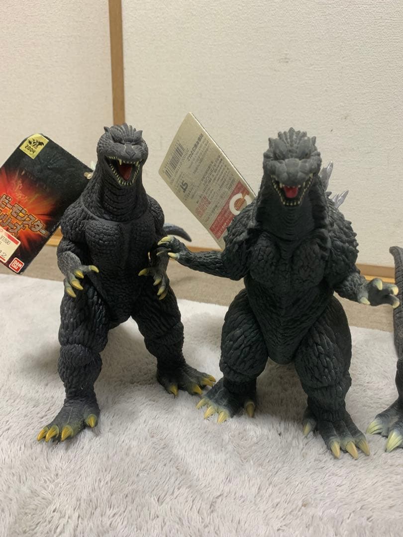 ゴジラ　4体セット　バンダイ