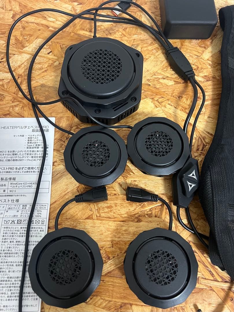 WindCore X PRO model クールベスト