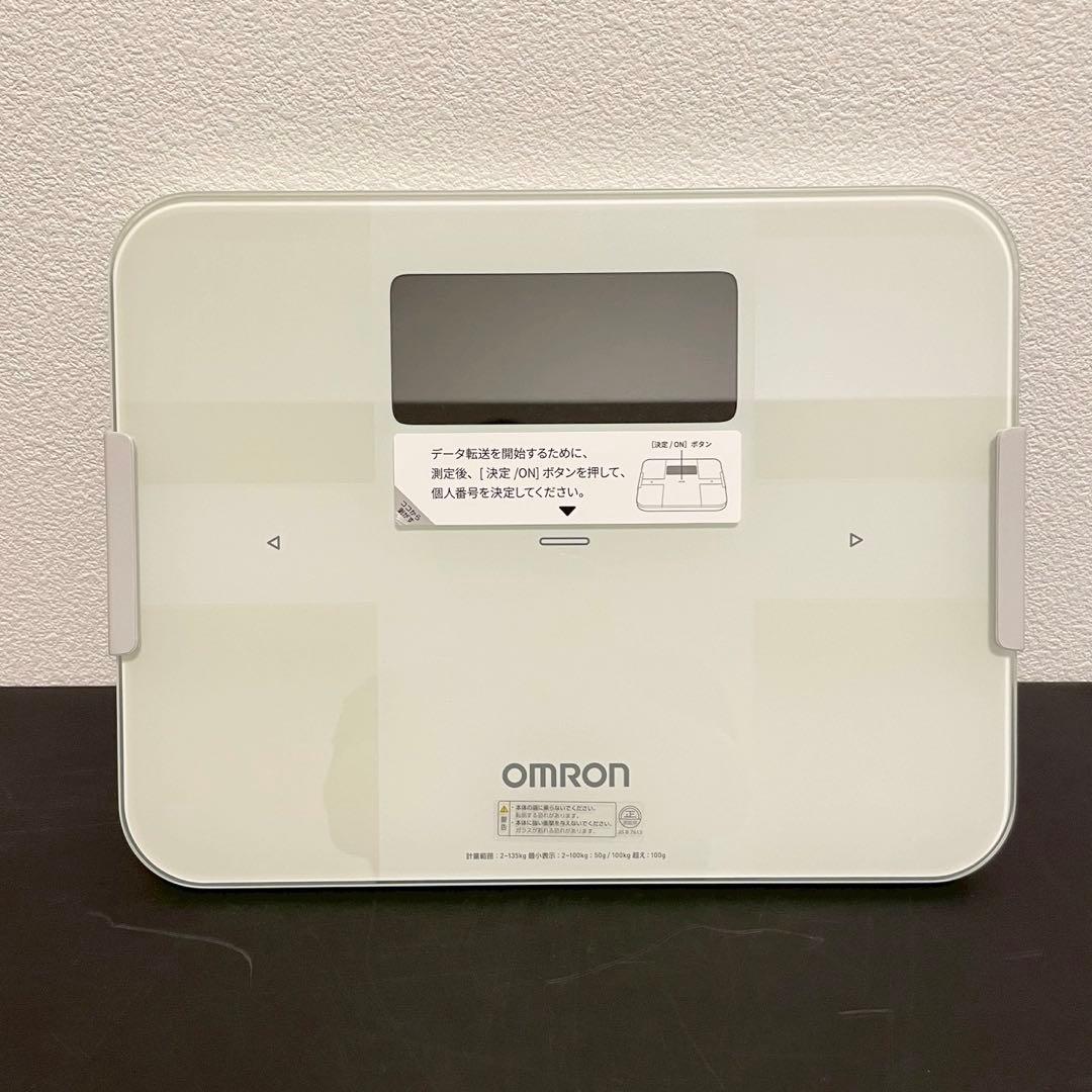 OMRON オムロン 体重体組成計 カラダスキャン ホワイト KRD-608T2
