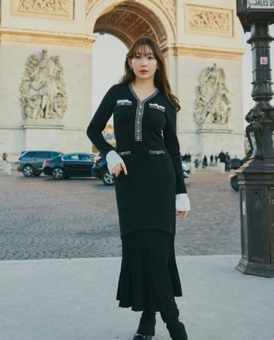 ワンピース Isaline Long Knit Dress