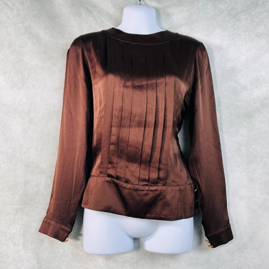 【シャネル】ブラウス　シルク100％　美品　ココボタン　クローバーボタン　M