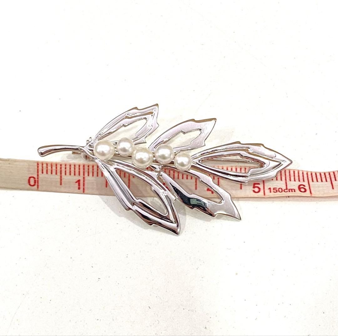 カトタン様 ミキモト リーフ パールブローチ