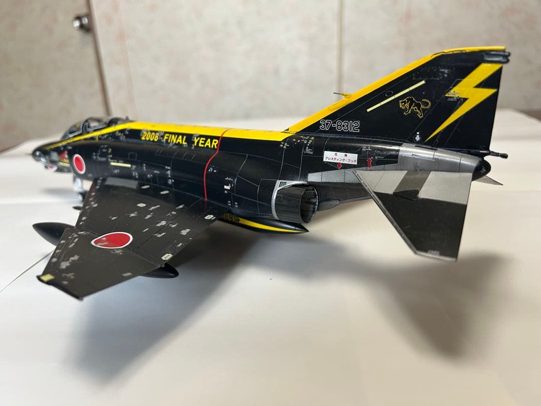 F-4EJ改 ファントム 1/48 プラモデル 完成品 ブラックパンサー