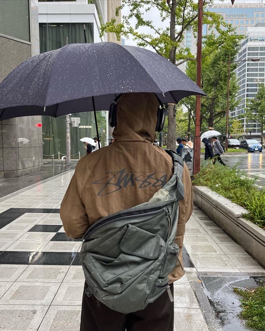 ジャケット・アウター stussy BEACH SHELL WAVE DYE brown