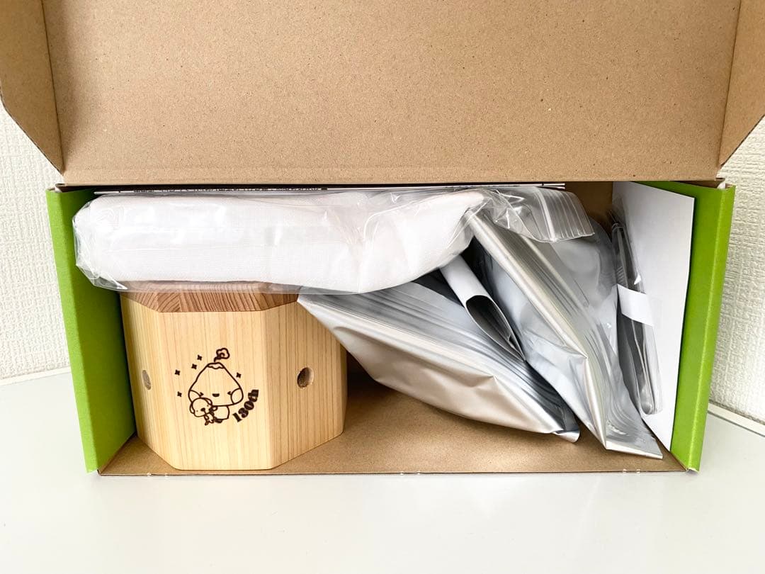 もぐさんの箱きゅう　炭化もぐさ100粒入り【限定パッケージ】