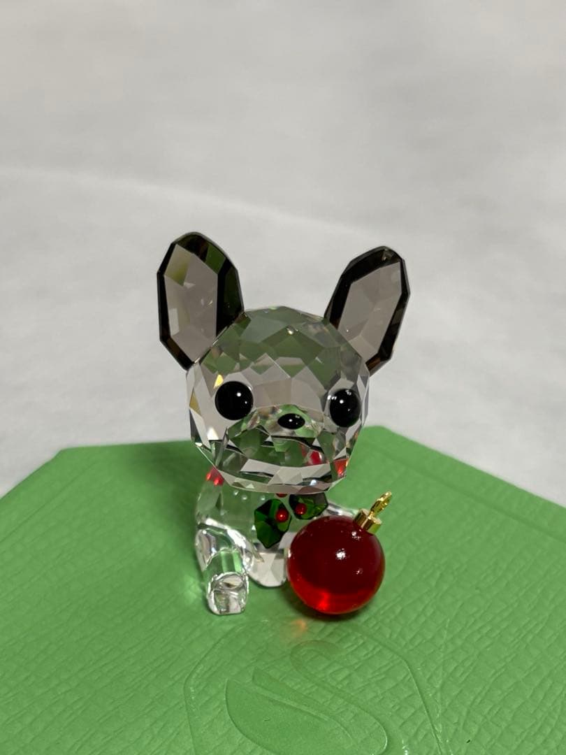 スワロフスキー　クリスタル　限定　オーナメント　箱付き　新品　犬　ブルドッグ
