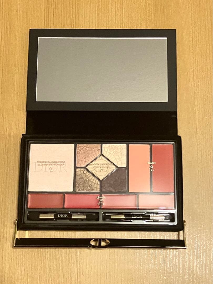 【ショッパー付】エクラン クチュール マルチユース パレット