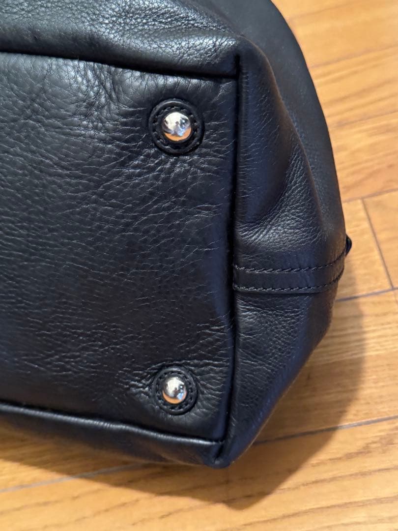 Yves Saint Laurent レザーボストンバック