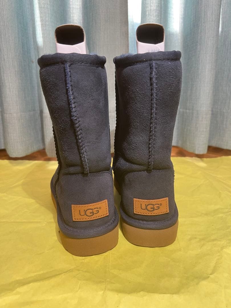 最終値下げ【新品未使用】UGG ムートンブーツ ネイビー 23cm