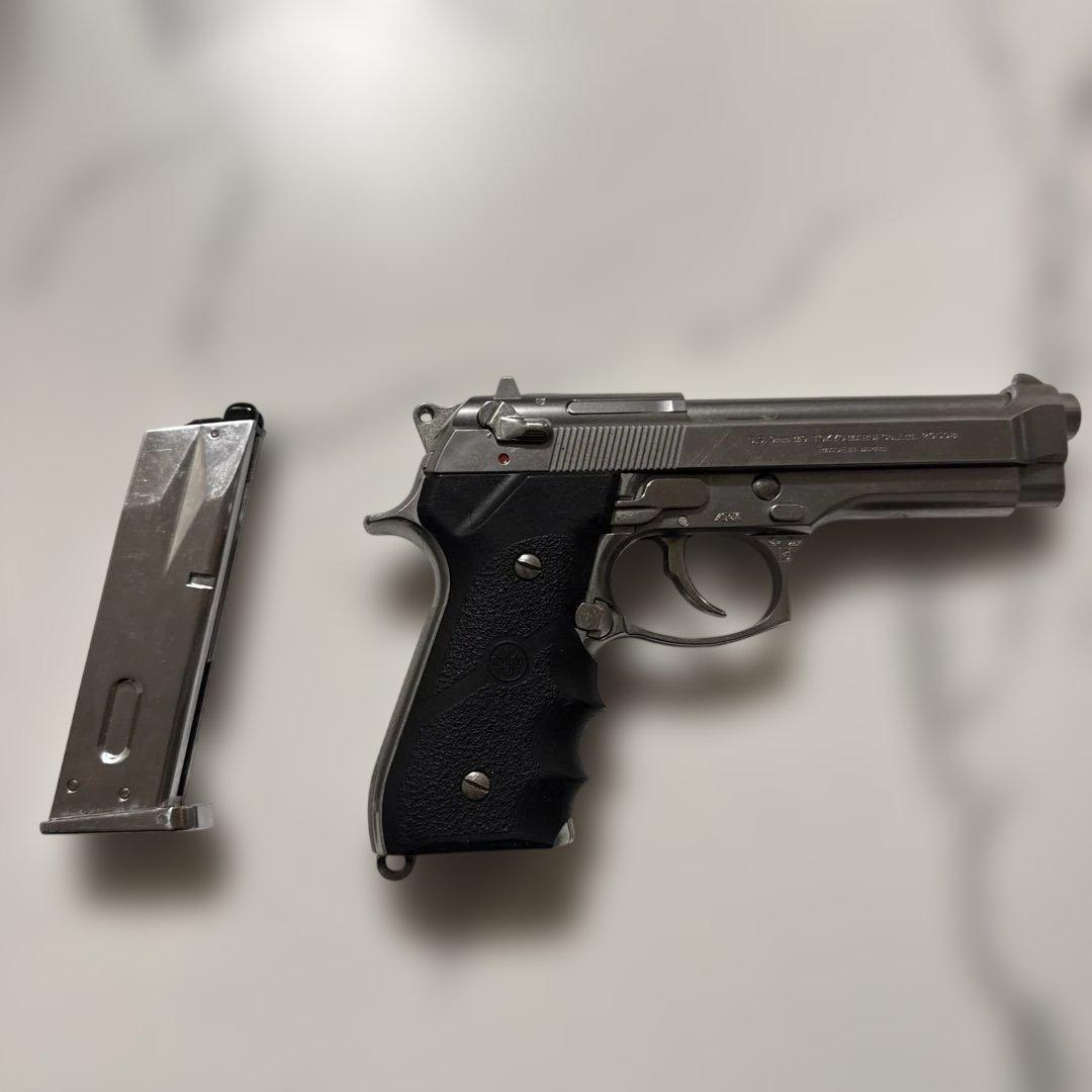 東京マルイ M92Fガスガン シルバー/ブラック