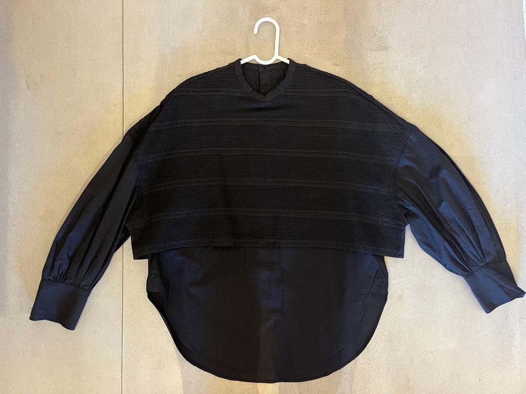 【最終値下げ】Phetta ブラック シャツ 長袖(未使用に近い)