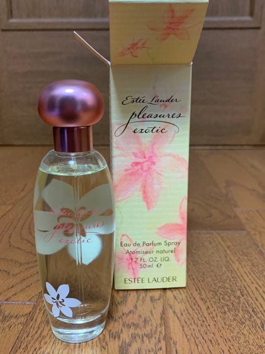 エスティローダー プレジャーズエキゾチック 香水