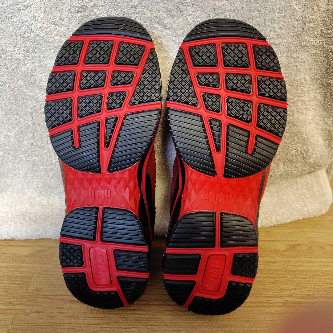 再値下げ☆プーマ PUMA 25cm プーマセーフティ ヒューズモーション2.0