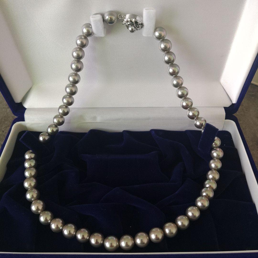 破格・黒真珠ネックレス・シルバーグレー・冠婚葬祭・