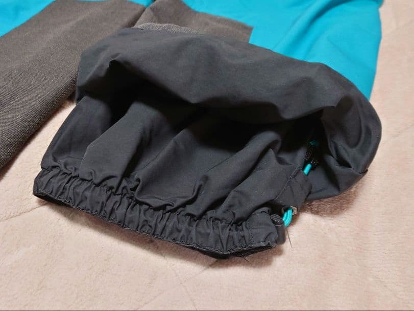 HAGLÖFS　スキーパンツ　Sサイズ相当