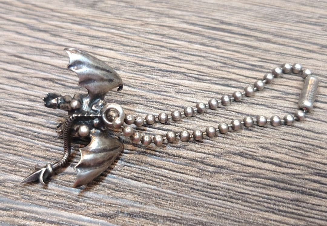 【銀製キーホルダーはいかがですか？】JAP工房 ネイキッドアイ 目玉キーホルダー