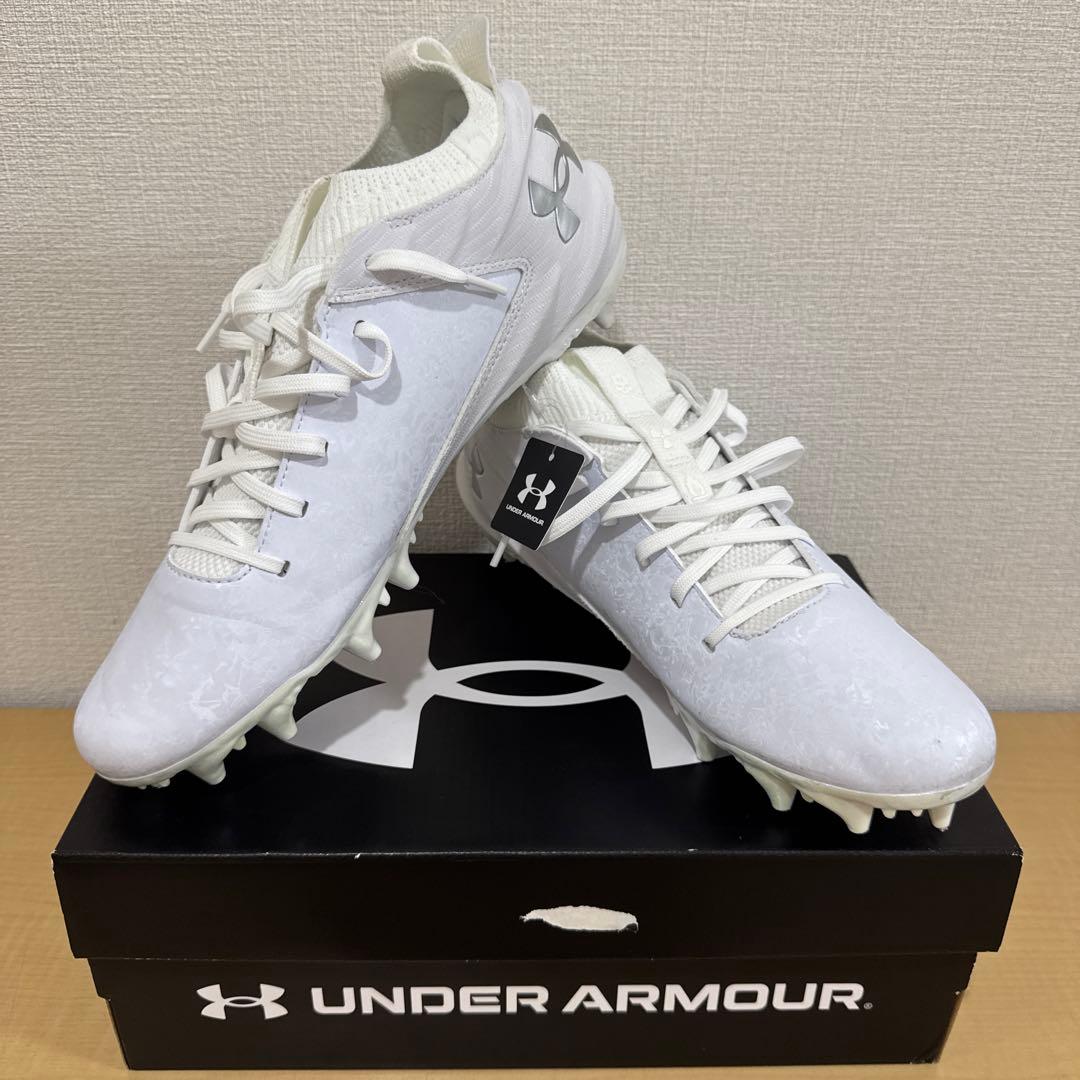 Under Armour スパイクシューズ ホワイト　通販元値33500円