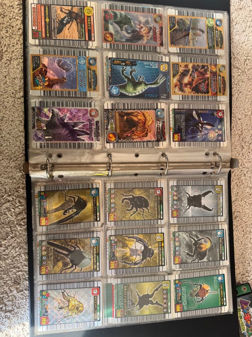 ひ*こ様 甲虫王者ムシキング トレーディングカードセット　恐竜キング