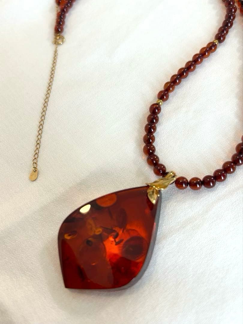 琥珀　べっ甲　１８金　K18 ネックレス　ペンダント