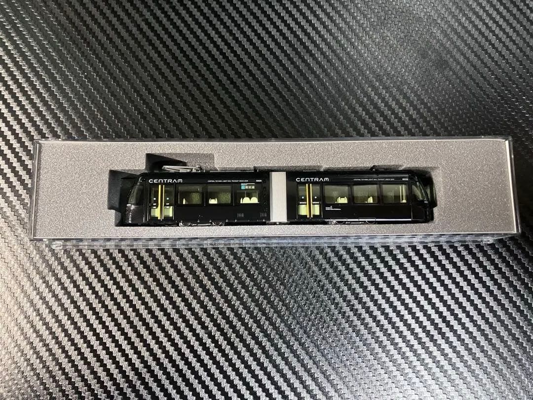 美品 KATO 富山市内環状線＜セントラム(黒)＞