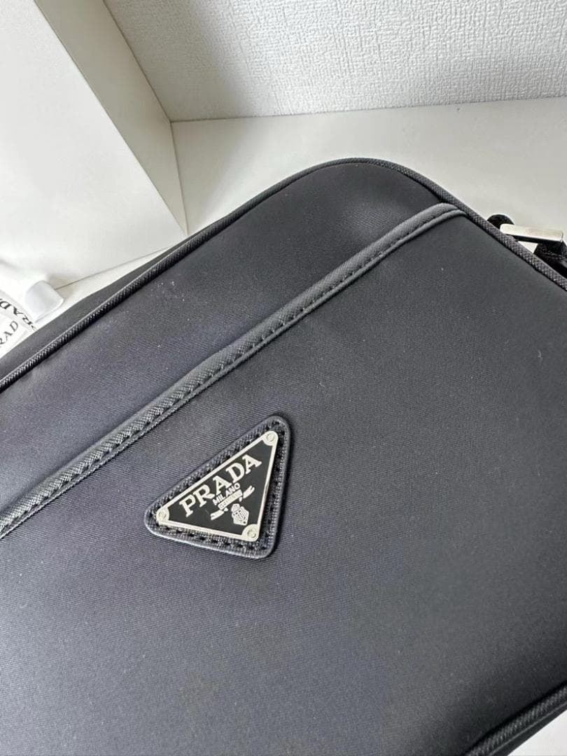 美品ノベルティ　ショルダーバッグ　ブラック　バッグ