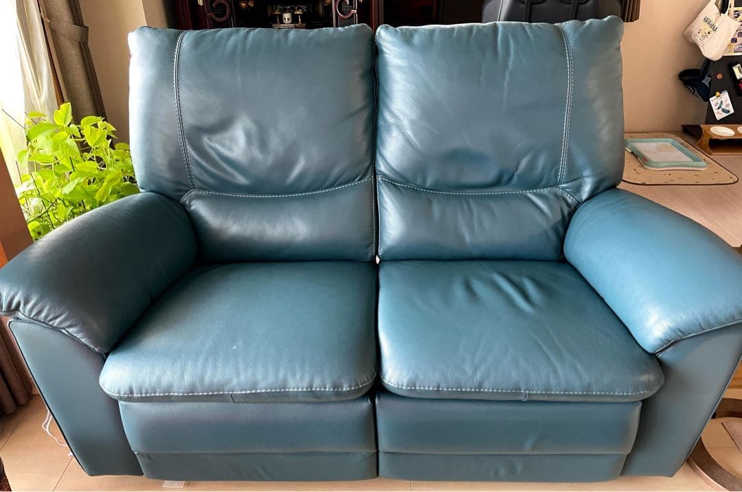 【calia】2人掛け 本革リクライニングソファ