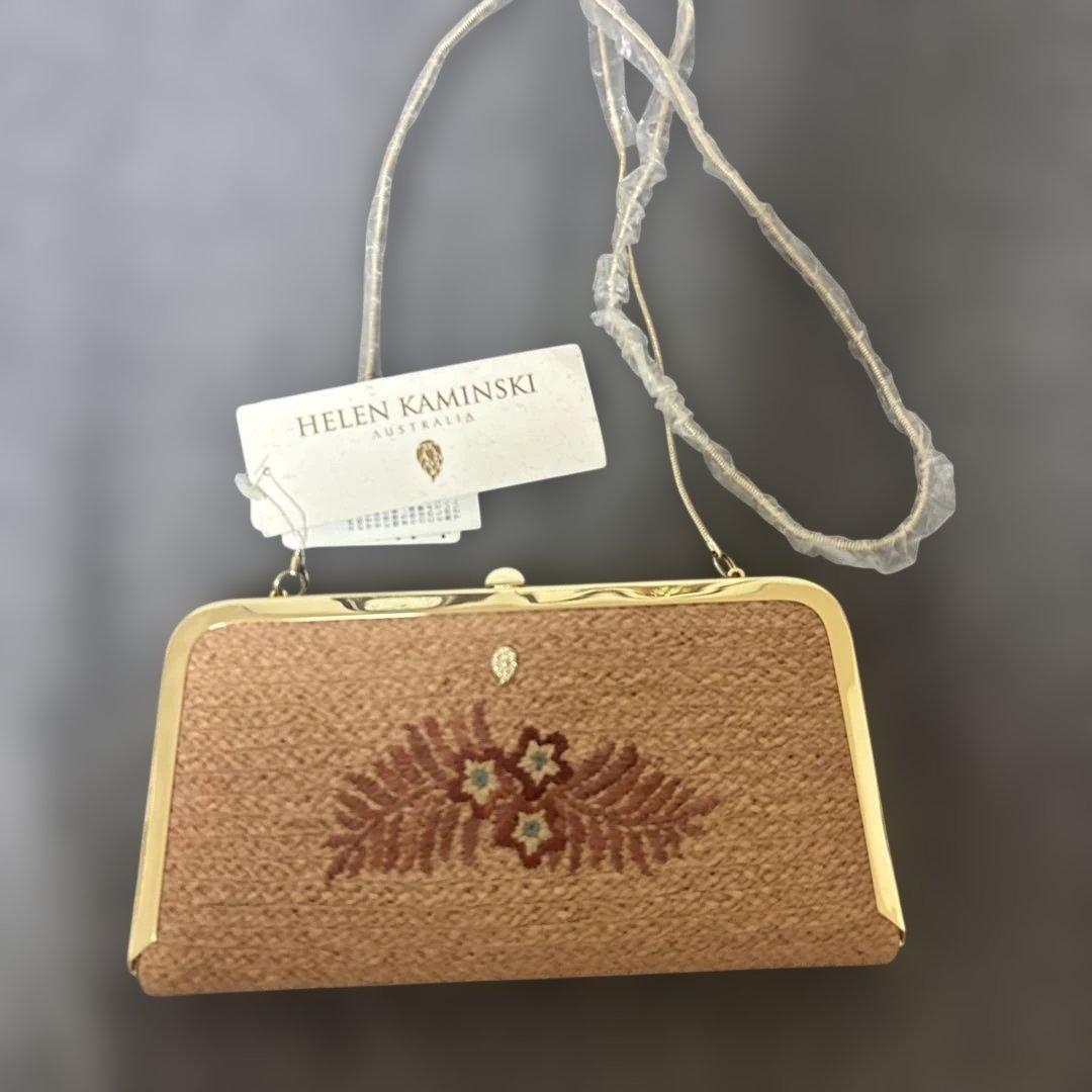 HELEN KAMINSKI 刺繍ストローバッグ