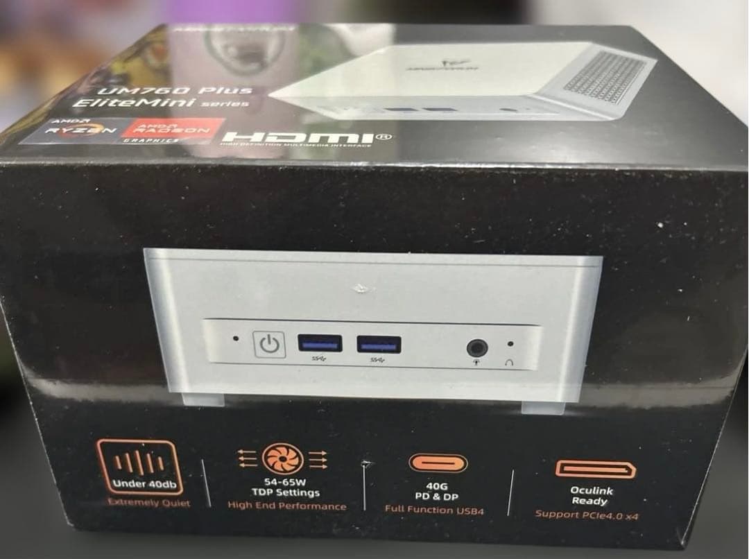 新品　MINISFORUM UM760 Plus ミニpc