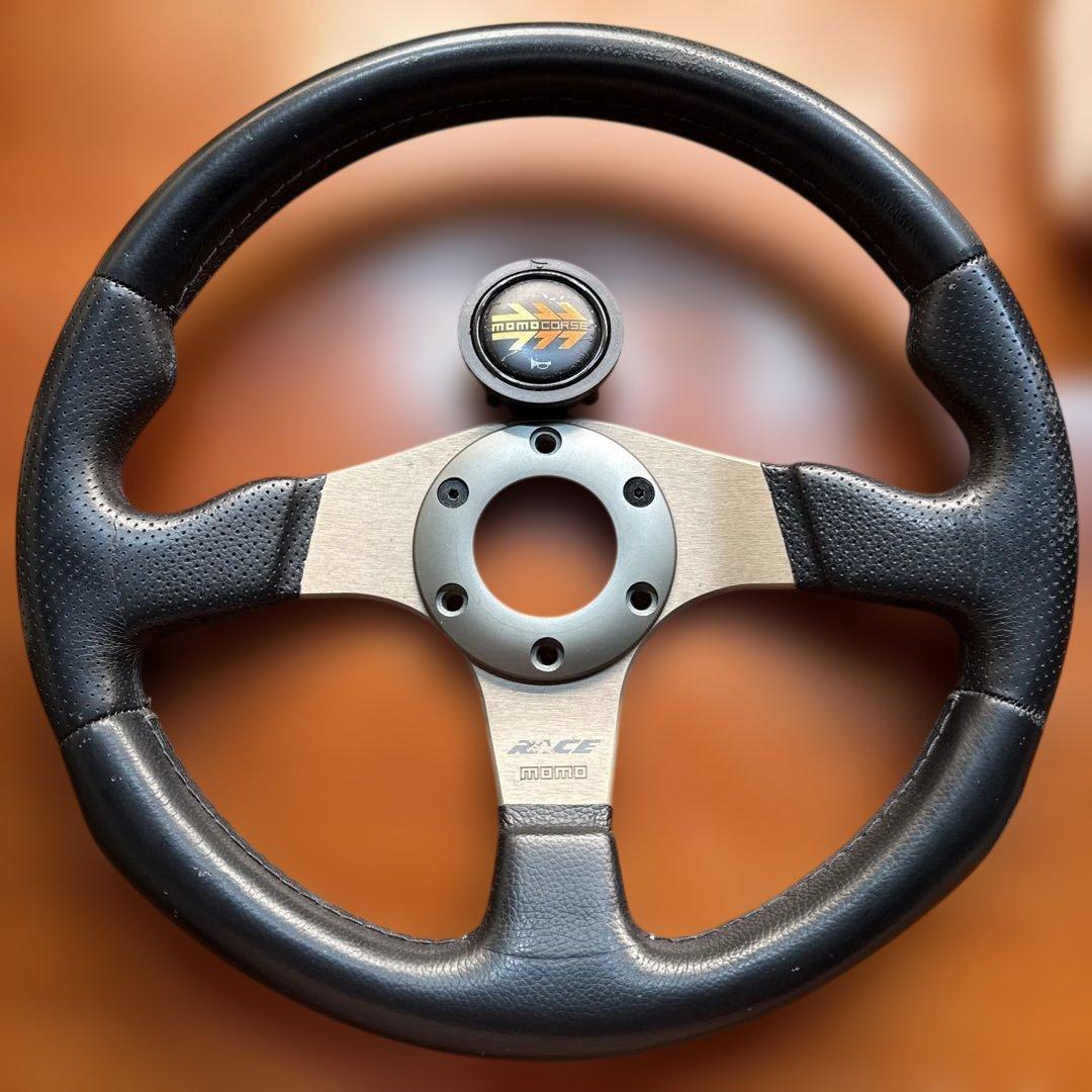 momo race 320mm ステアリング やっぱ小径のもんよ
