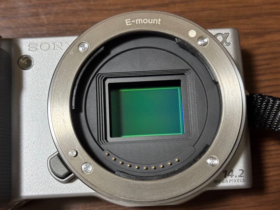 SONY NEX-5 16mm広角薄型レンズ付き 動作確認済み 美品