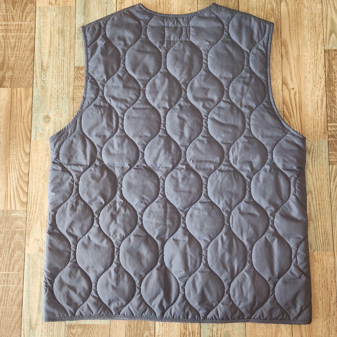 ペ*ゐ様 美品　carhartt WIP キルティングダウンベスト L ライトブ