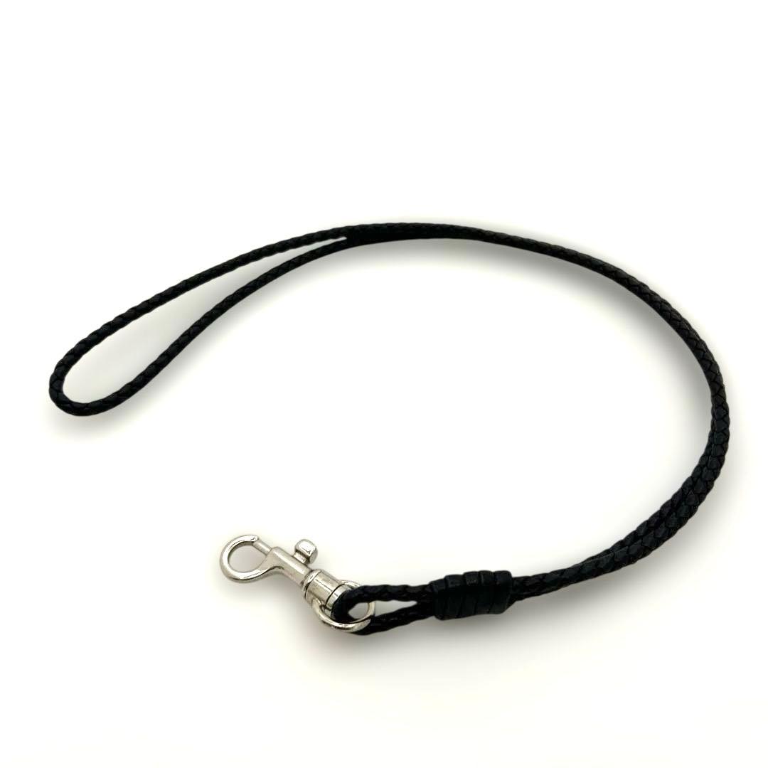 Bottega Veneta レザー ネックストラップ イントレチャート 黒