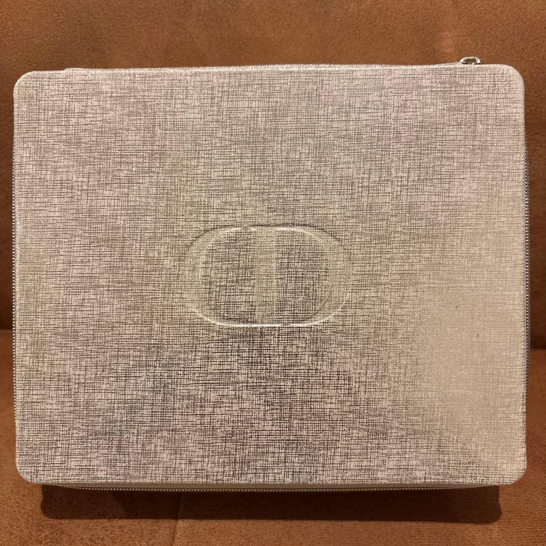 Dior プレステージ ディスカバリー コフレ