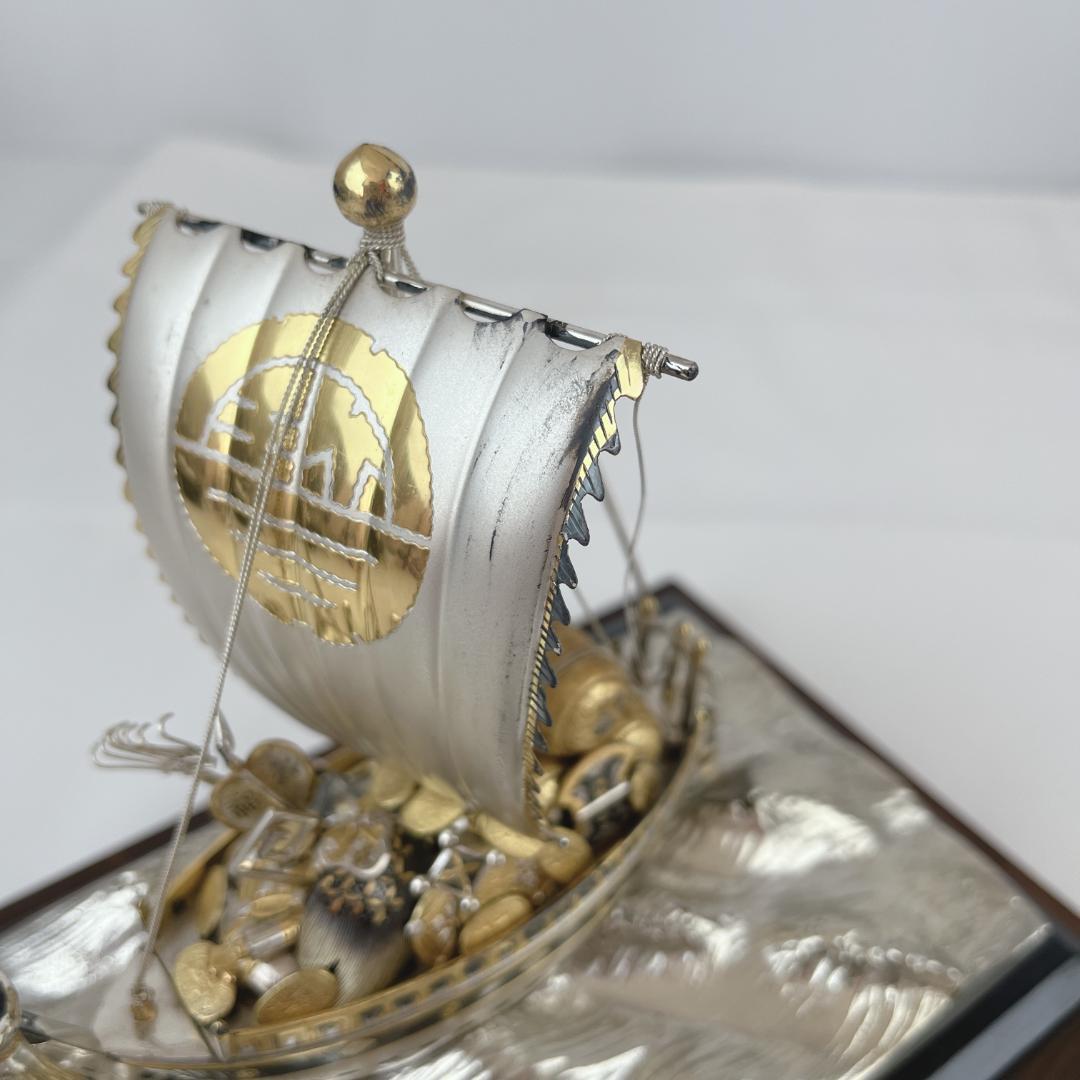 美品☘️ 三越謹製　銀製刻印　宝船　約272ｇ　置物　ガラスケース付