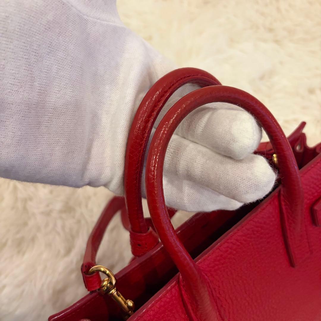 SAINT LAURENT レッド ハンドバッグ　サックドジュール